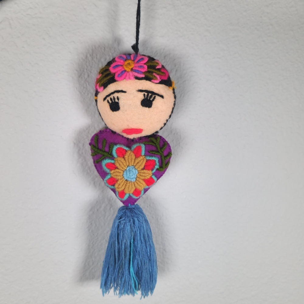 Frida Kahlo Folk Art Doll Ornament Heart Tassel‎ Embroidered Mexican Handmade